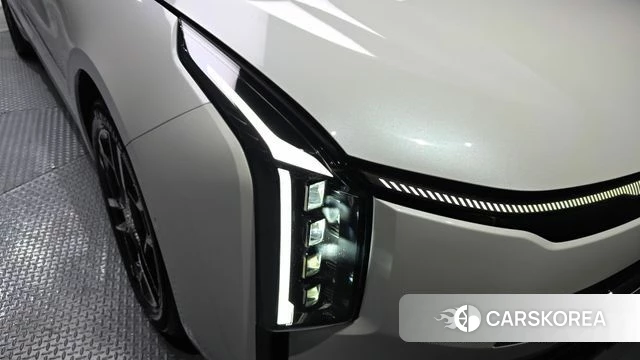 Kia The New K8 Hybrid id 4266216 из Кореи 14