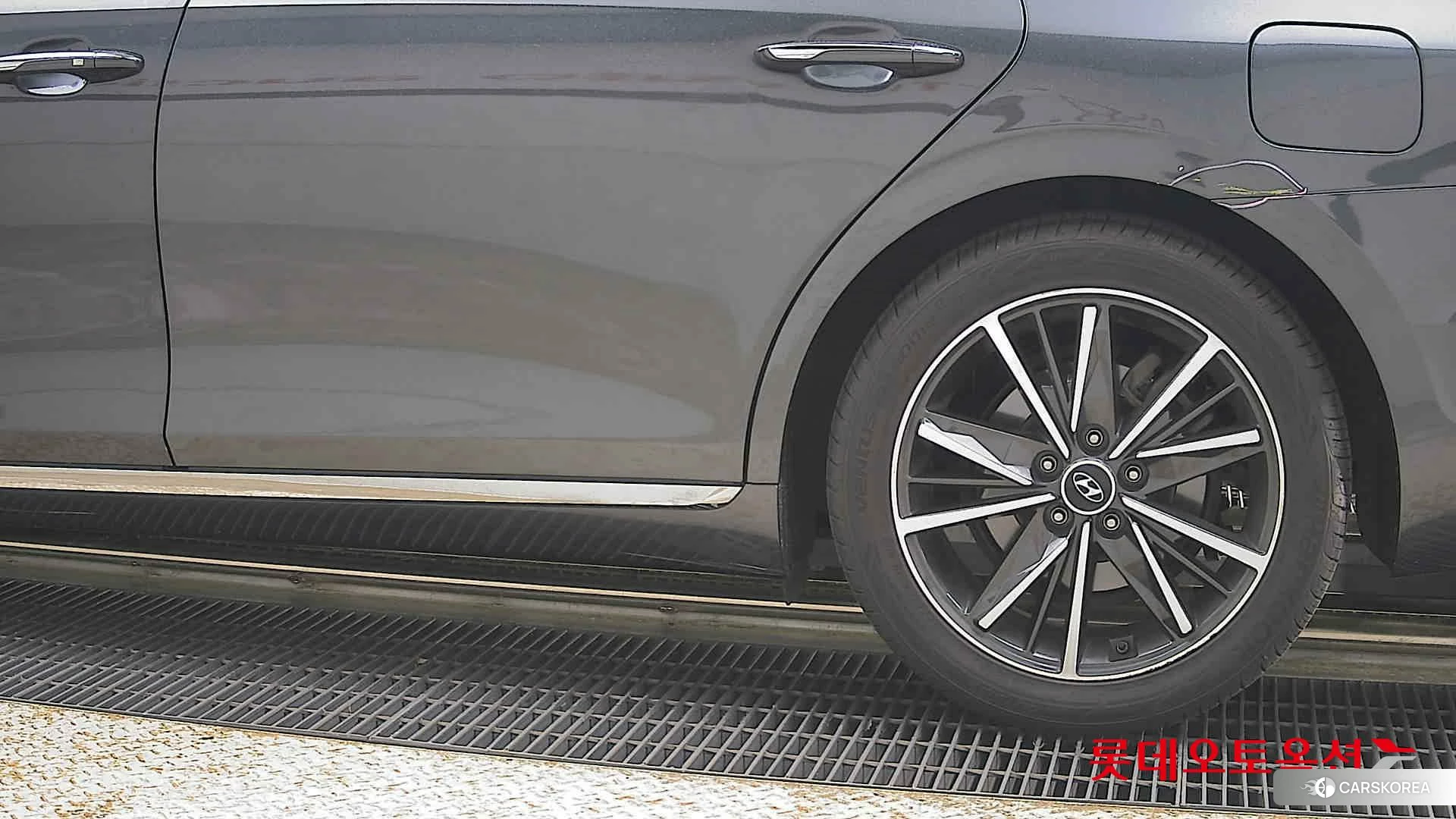 Hyundai Grandeur id 4296838 из Кореи 14