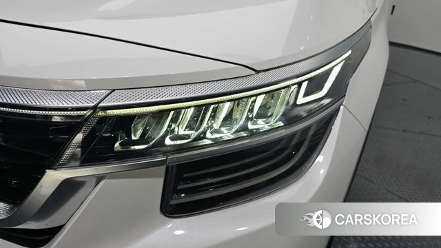 Kia Seltos id 4507395 из Кореи 14