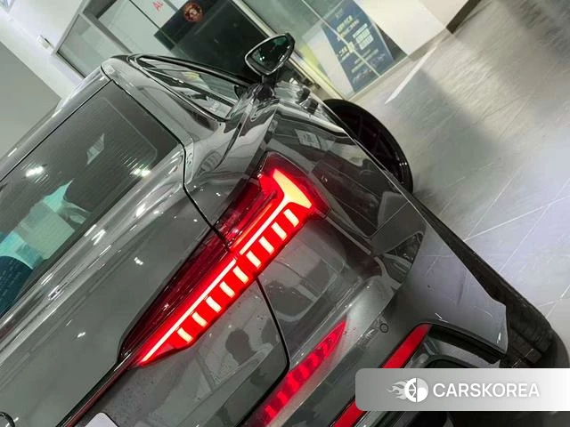 Audi A6L id 4273753 из Китая 14