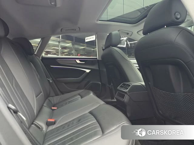 Audi A7 id 4260349 из Китая 14