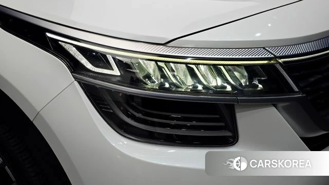 Kia Seltos id 4895120 из Кореи 14