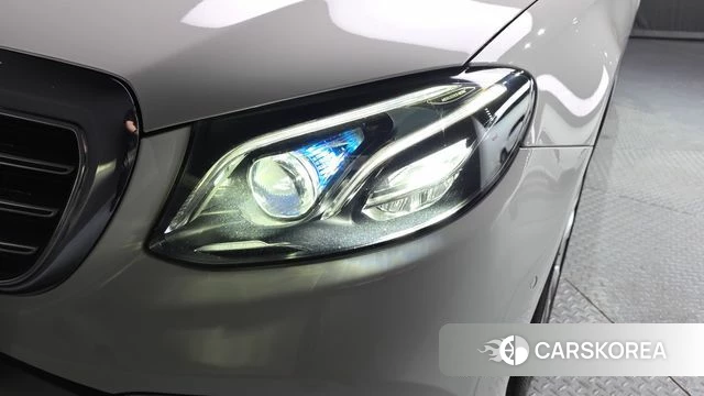 Mercedes-Benz E-Class W213 id 4520383 из Кореи 14