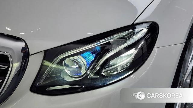Mercedes-Benz E-Class W213 id 4770127 из Кореи 13