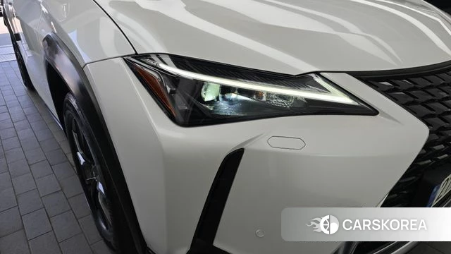 Lexus UX250h id 4463401 из Кореи 14