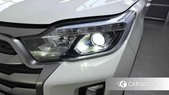 Ssangyong The New Rexton Sports Cannes id 4292869 из Кореи 14