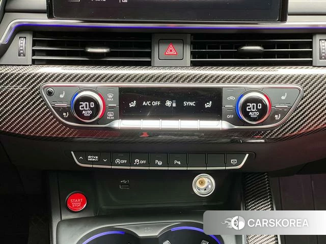 Audi A4L id 4273749 из Китая 14