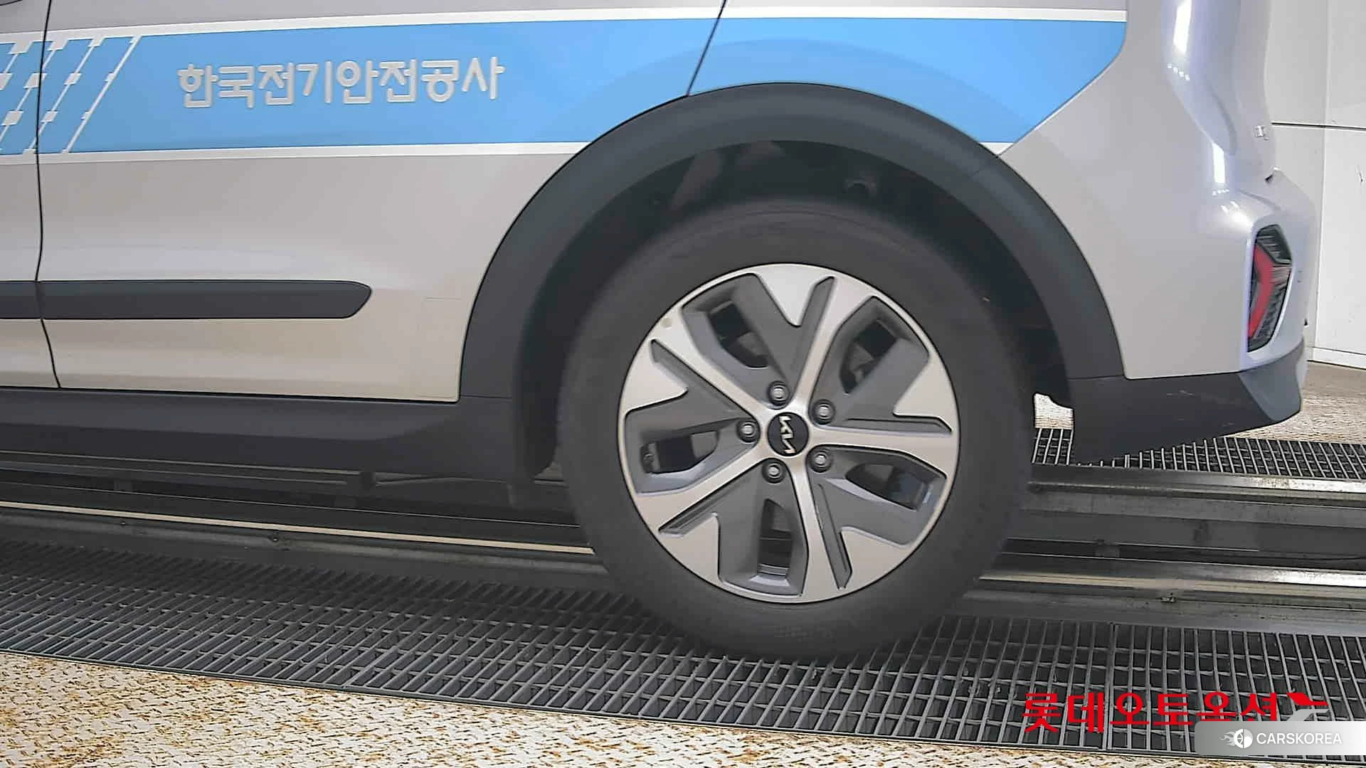 Kia Niro Plus id 4674195 из Кореи 14