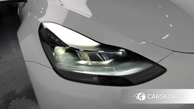 Tesla Model Y id 4584472 из Кореи 14