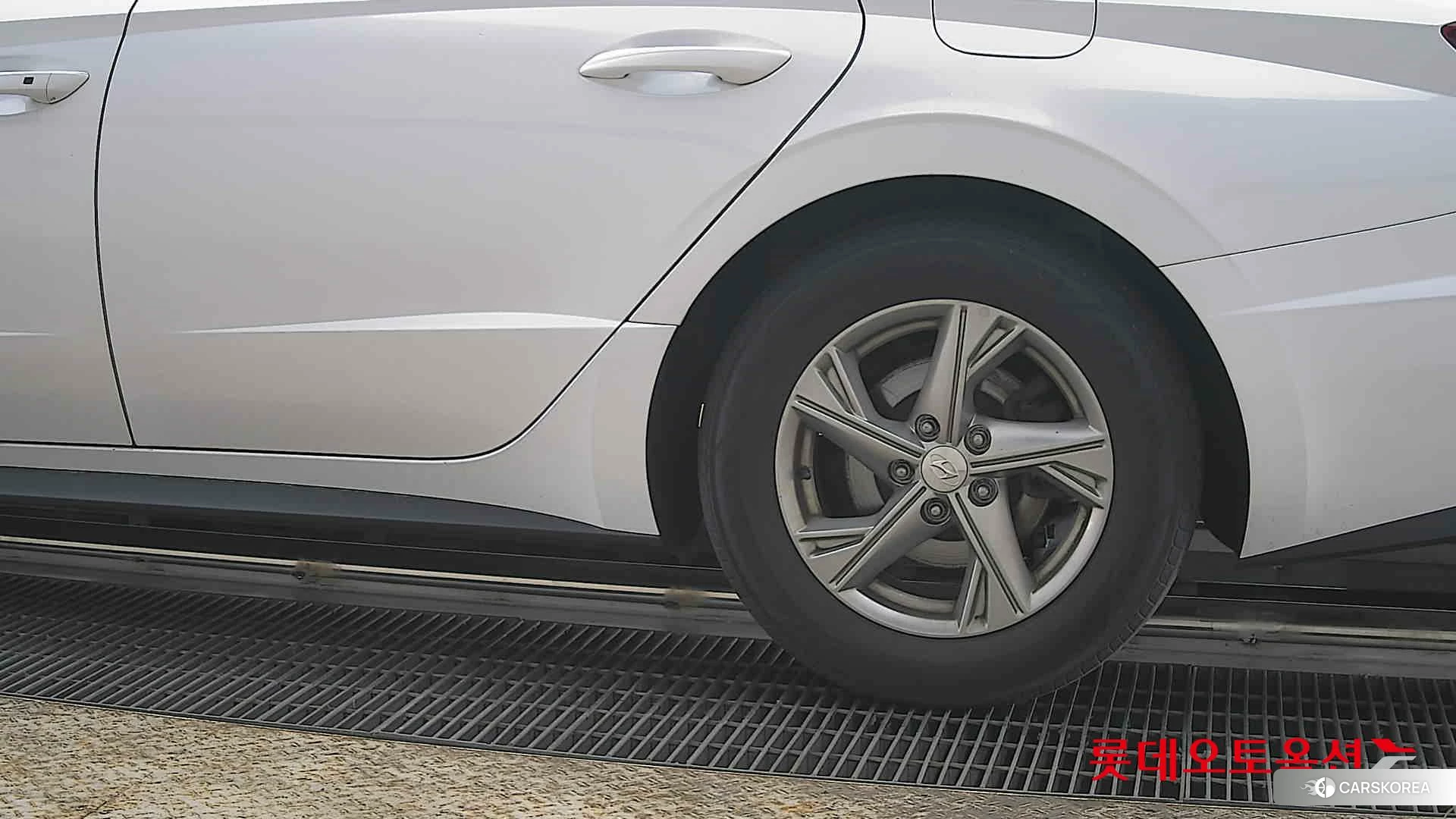 Hyundai Sonata id 3875698 из Кореи 14