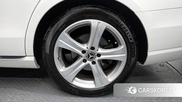 Mercedes-Benz E-Class W213 id 4435783 из Кореи 14