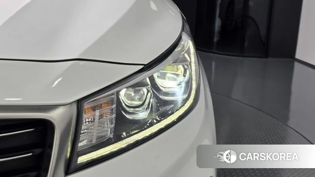 Kia The New Carnival id 4581679 из Кореи 14