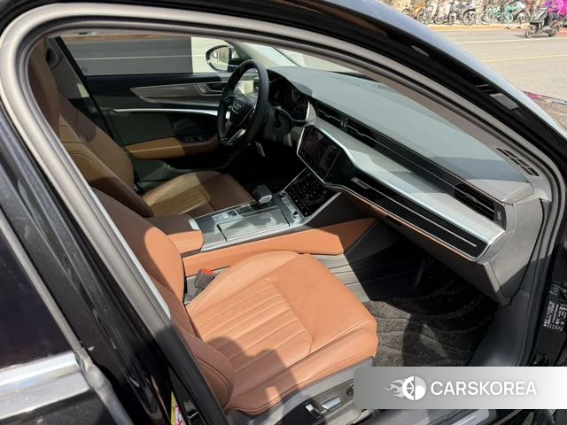 Audi A6L id 4259364 из Китая 14