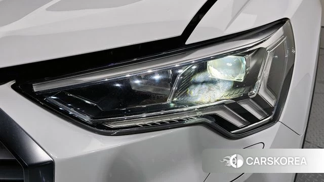 Audi Q3 (F3) id 4294094 из Кореи 14