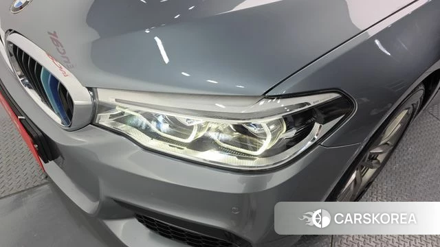 BMW 5 Series (G30) id 4233176 из Кореи 14