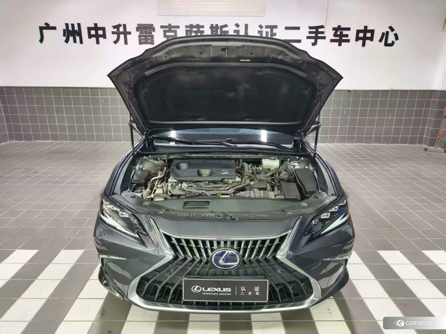 Lexus ES id 4407654 из Китая 14