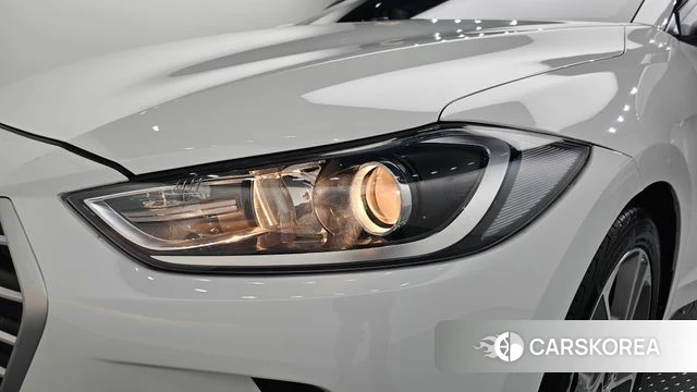 Hyundai Avante AD id 4390615 из Кореи 14