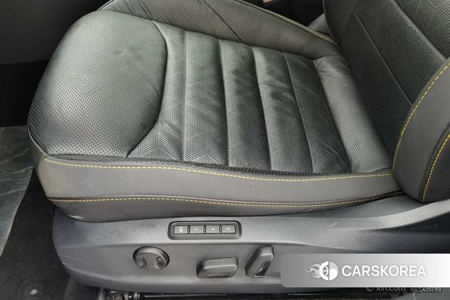 Volkswagen CC id 4205722 из Китая 14
