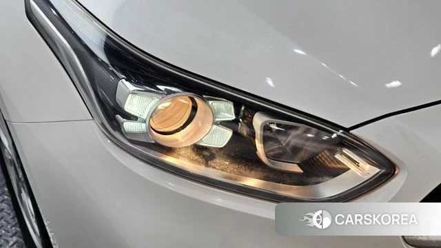 Kia Come New K3 id 4642856 из Кореи 14