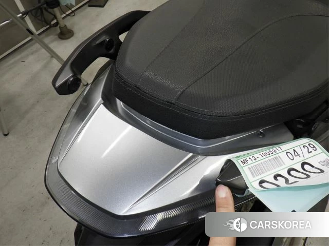 Honda FORZA id 4184454 из Японии 14