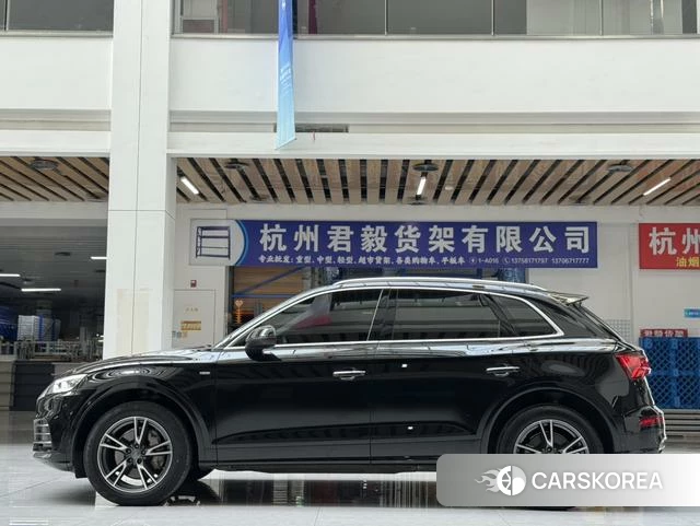 Audi Q5L id 4276207 из Китая 14