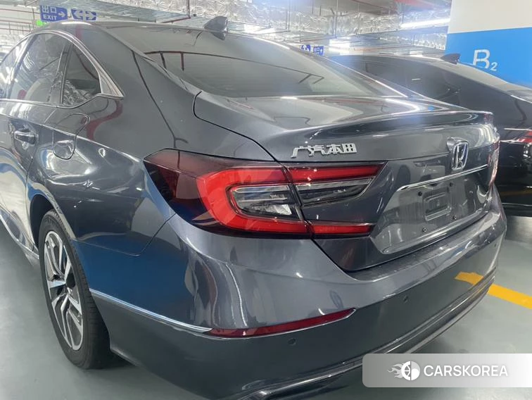 Honda Accord id 4406056 из Китая 14