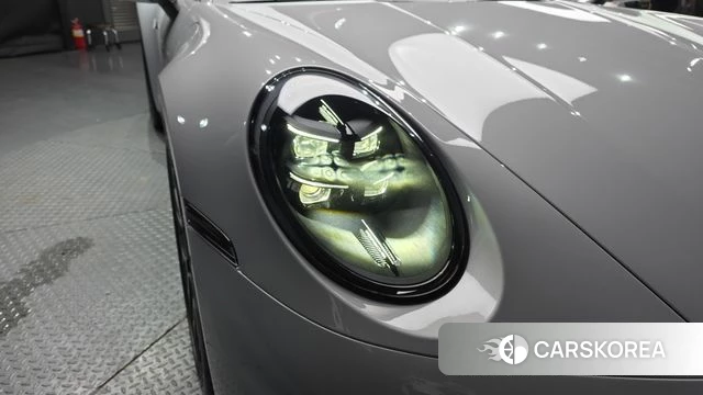 Porsche 911(992) id 4584210 из Кореи 14