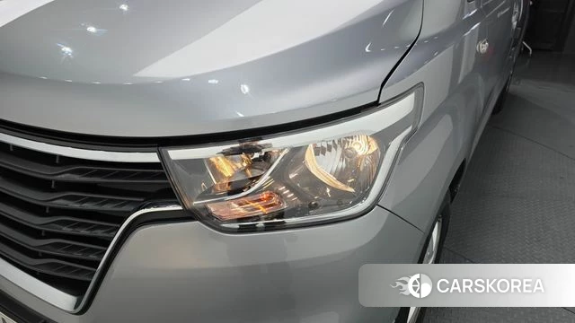 Hyundai The New Grand Starex id 4325859 из Кореи 14