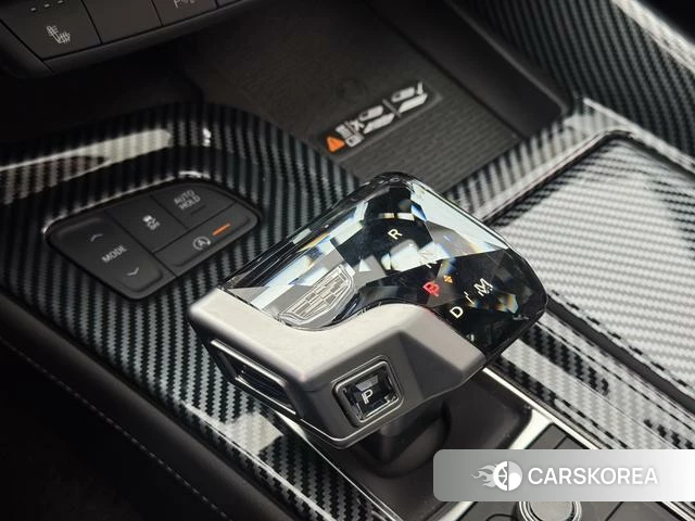 Cadillac CT5 id 4198806 из Китая 14