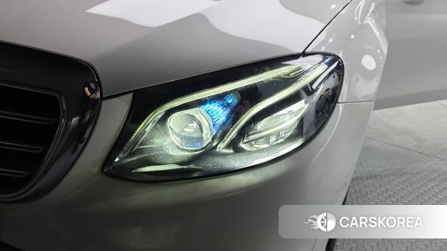 Mercedes-Benz E-Class W213 id 4464817 из Кореи 14