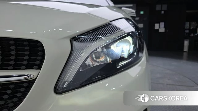 Mercedes-Benz A-Class W176 id 4722569 из Кореи 14