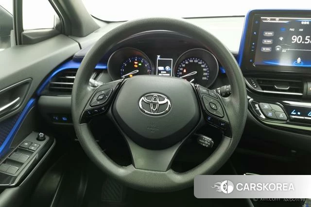 Toyota C-HR id 4321262 из Китая 14