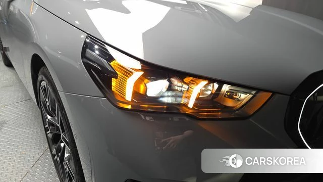 BMW 5 Series (G60) id 4387750 из Кореи 14