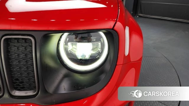 Jeep Renegade id 4244835 из Кореи 14