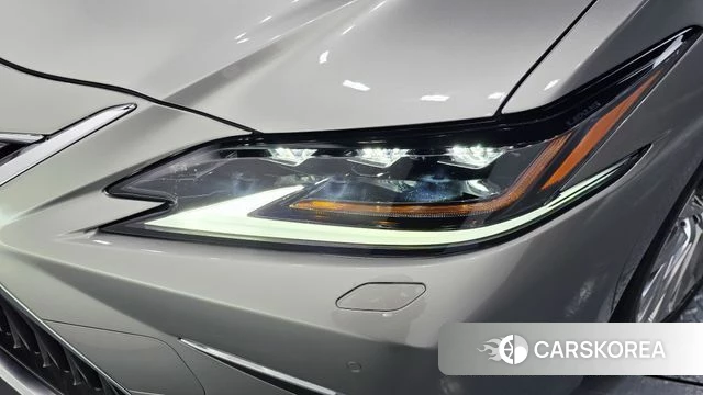 Lexus ES300h 7th generation id 4688927 из Кореи 14