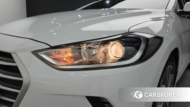 Hyundai Avante AD id 4596371 из Кореи 14