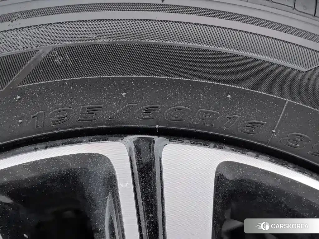 Kia KX1 id 4599804 из Китая 14