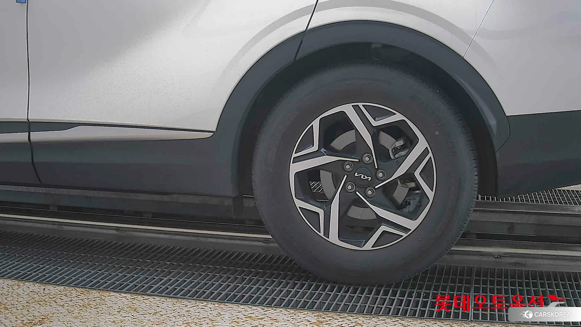Kia Sportage id 4504301 из Кореи 14