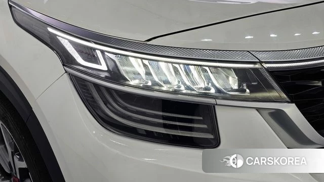 Kia Seltos id 4646142 из Кореи 14