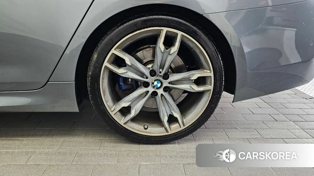 BMW 5 Series (G30) id 4620429 из Кореи 14