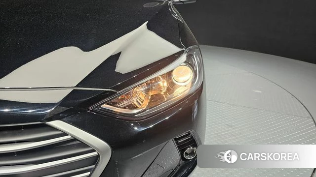 Hyundai Avante AD id 4305219 из Кореи 14
