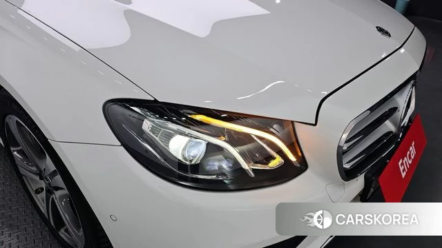 Mercedes-Benz E-Class W213 id 4188354 из Кореи 14