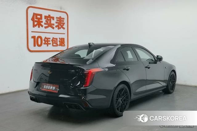 Cadillac CT4 id 4210610 из Китая 14