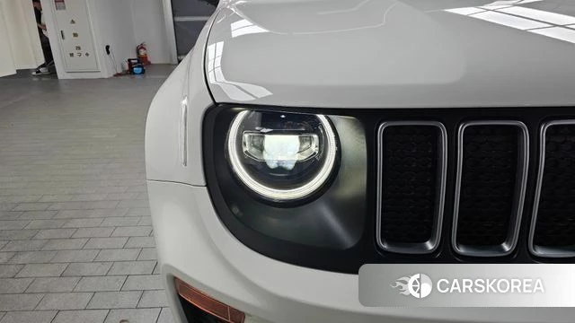 Jeep Renegade id 4400851 из Кореи 14