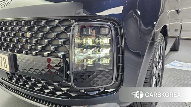 Hyundai Staria id 4847683 из Кореи 14