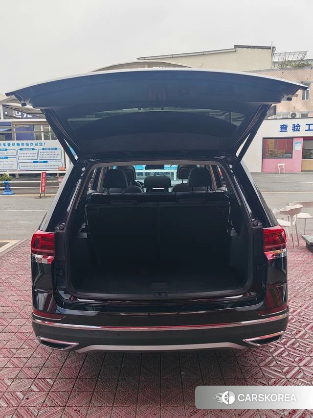 Volkswagen Tourang id 4277027 из Китая 14