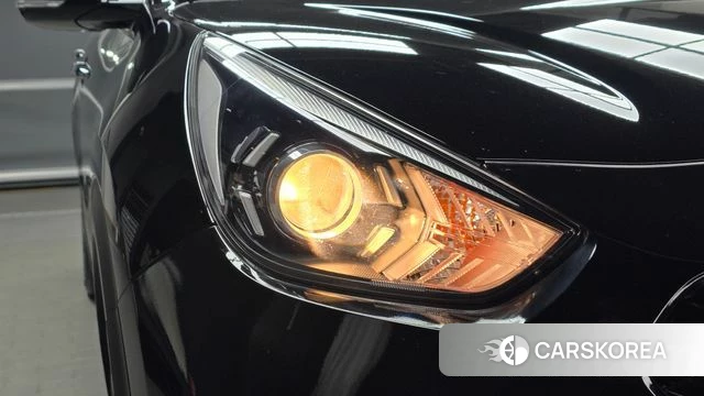 Kia The New Niro id 4671403 из Кореи 14