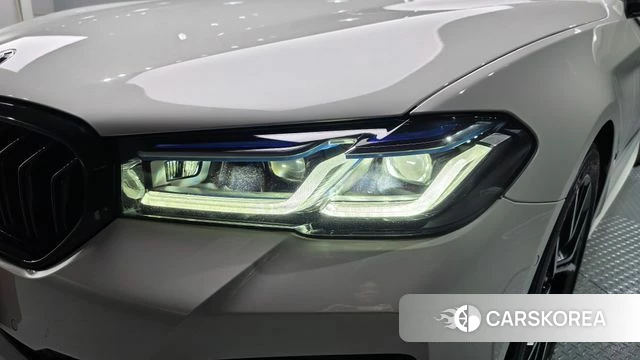BMW 5 Series (G30) id 4917001 из Кореи 14