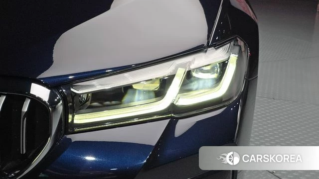 BMW 5 Series (G30) id 4541877 из Кореи 14