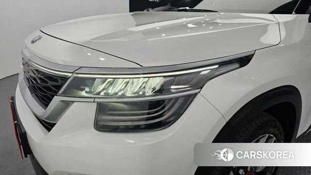 Kia Seltos id 4245530 из Кореи 14